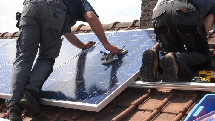 Hoe Kies Je het Beste Zonnepaneel Installatie Bedrijf?