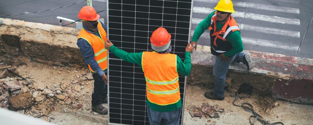 De uitdagingen en kansen van duurzame energie in de zakelijke sector